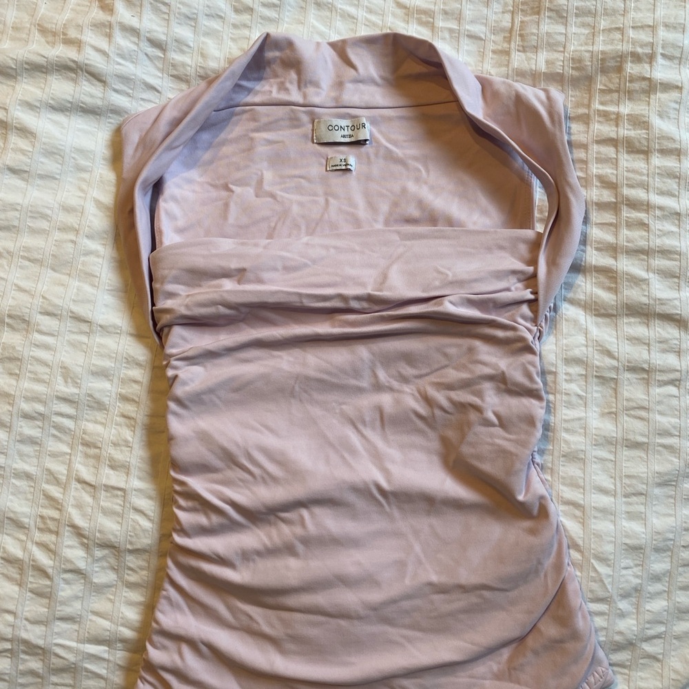 ARITZIA Light Pink CONTOUR Top